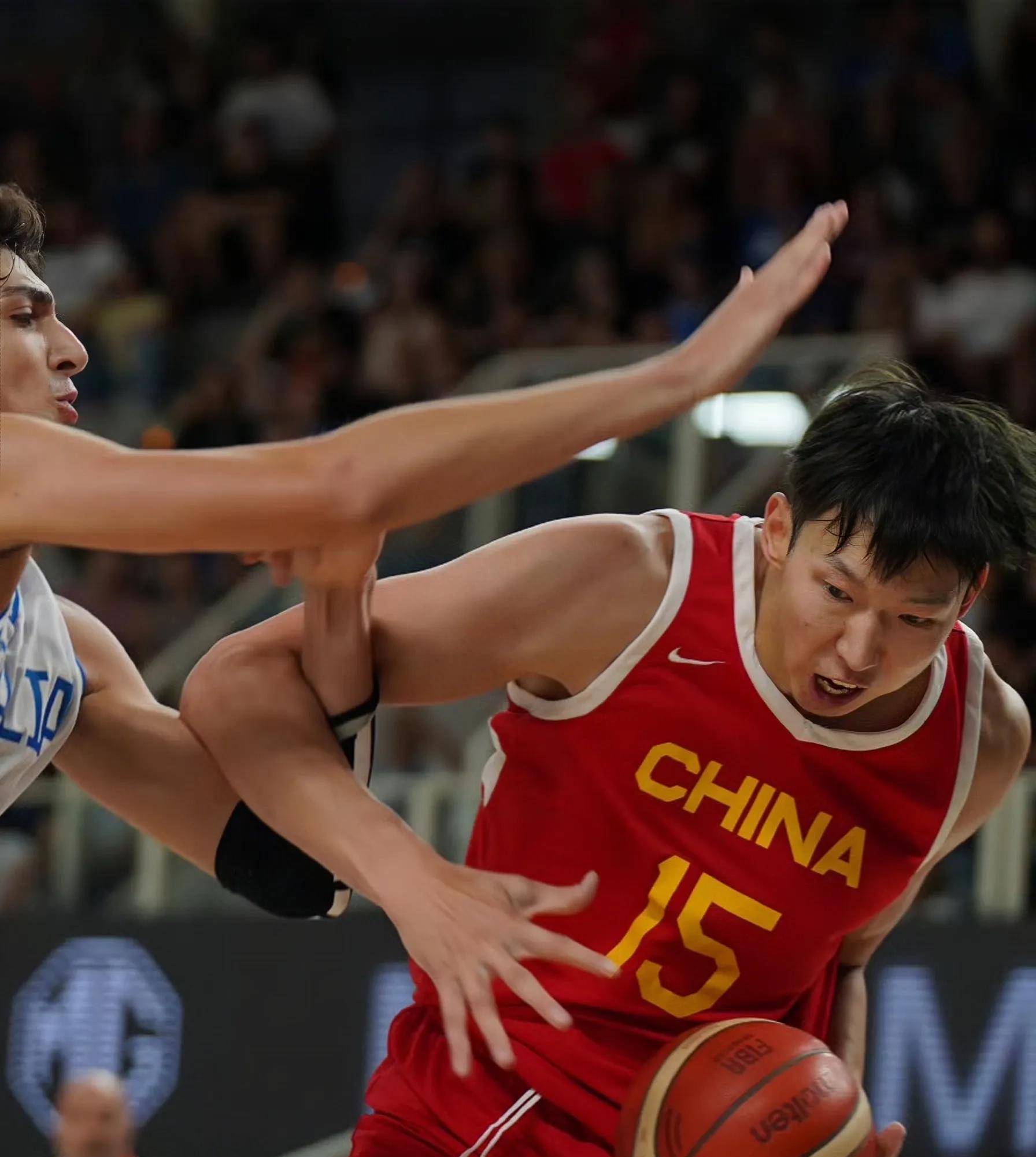 防守强度持续加码,进攻空间不断压缩的简单介绍 防守强度持续加码,进攻空间不断压缩的简单介绍